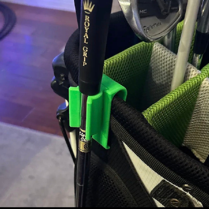 Golf putter clip