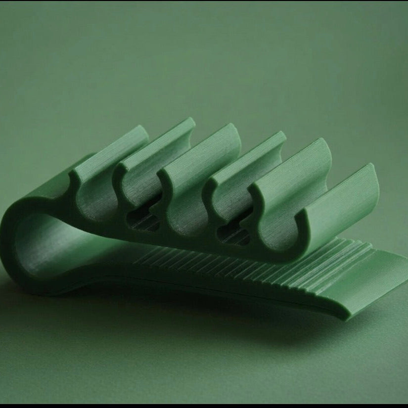 Golf tee clip
